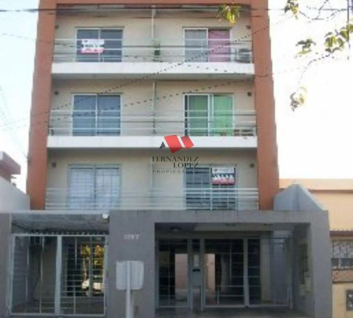 Excelente semipiso 2 ambientes amplio y luminosocon cochera, 1