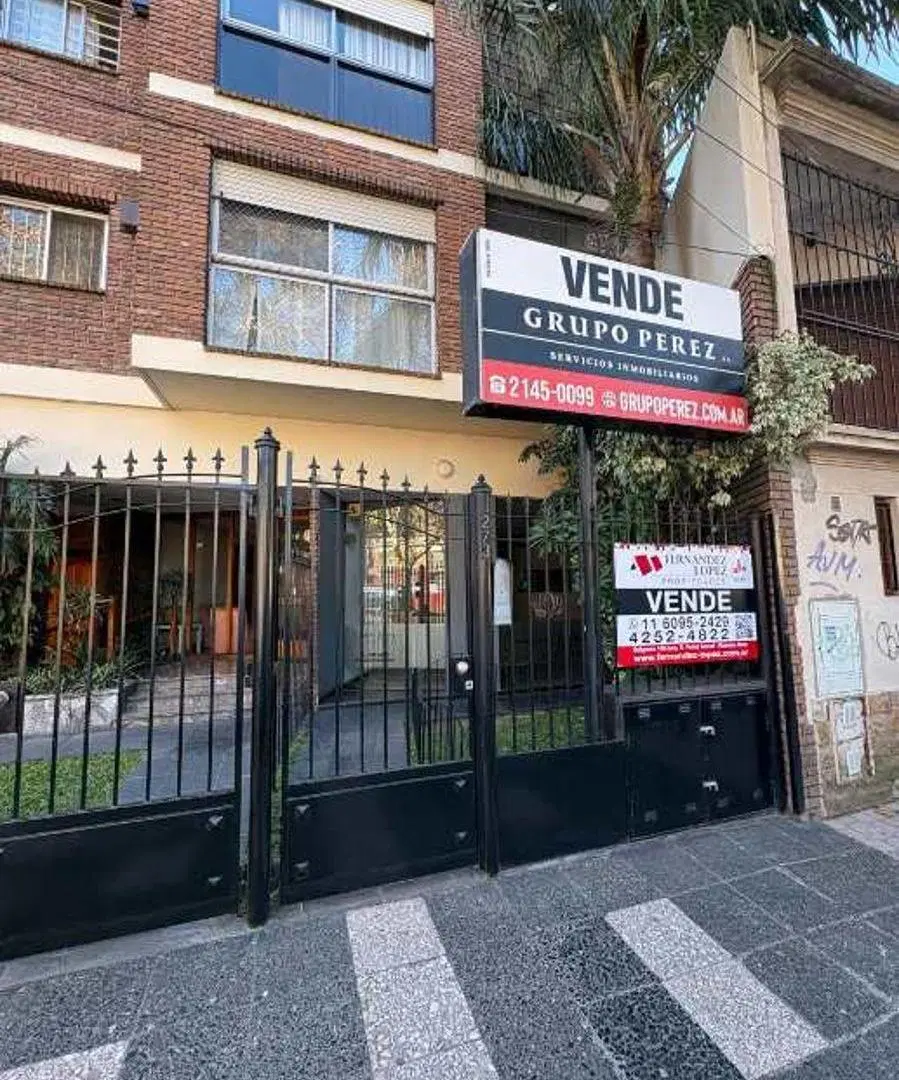 Salon Comercial -190 m2 aprox 2
