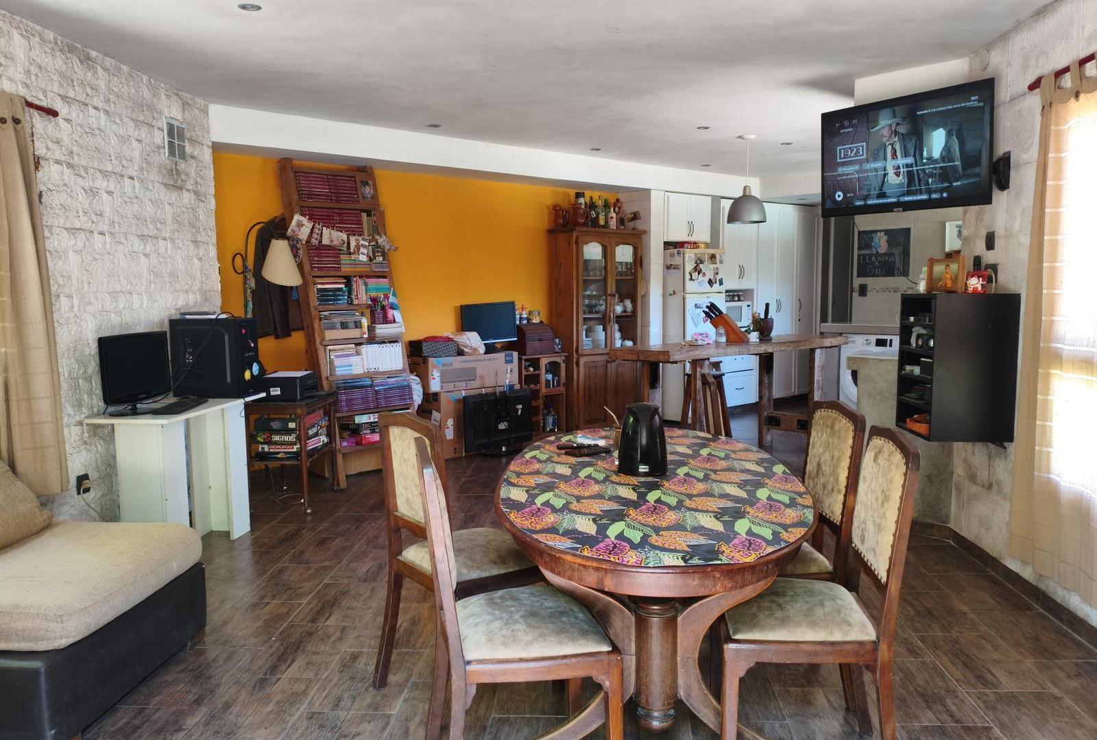 Casa en Villa Parque Sicardi