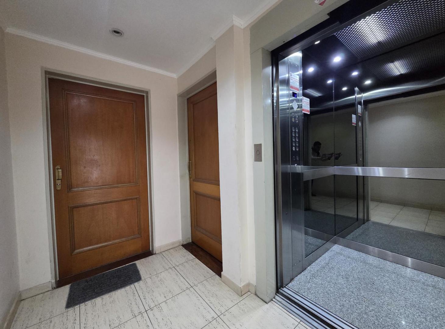 Foto de Departamento en VENTA La Plata, imagen 1