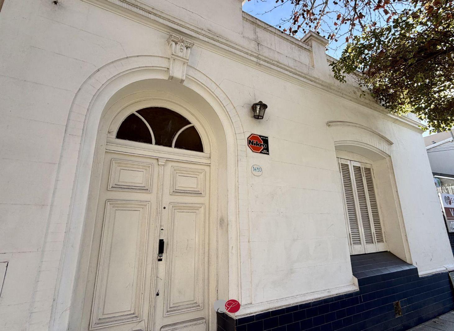 Casa en La Perla - Apta para construcción de edificio
