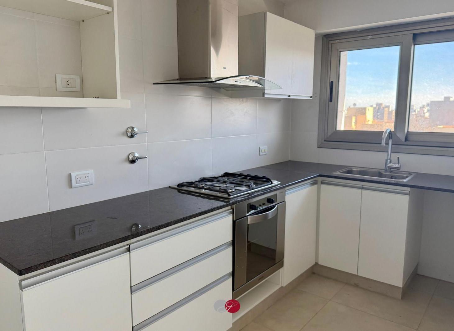 Foto de Departamento en Guemes con terraza propia, imagen 3
