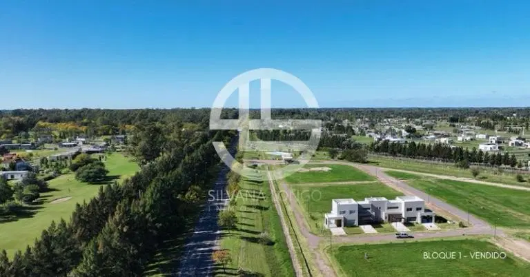 Lote en Venta Fincas de San Vicente Barrio "La Serena" 5
