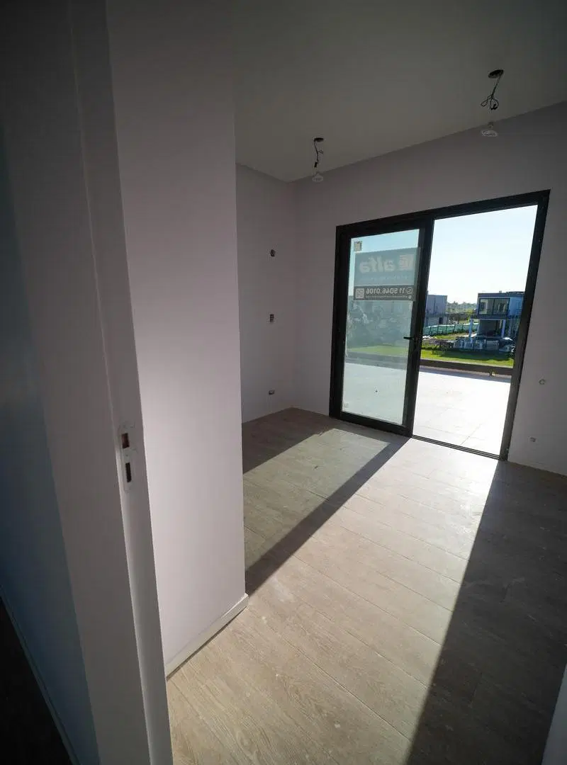Hermosa Casa en venta en Terralagos en dos plantas a estrenar 4