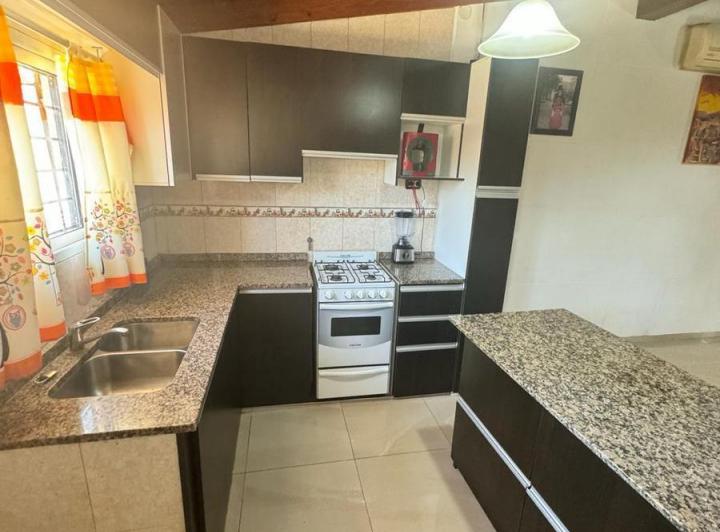 Casa en VENTA : Calfucura 785 Granadero Baigorria 4