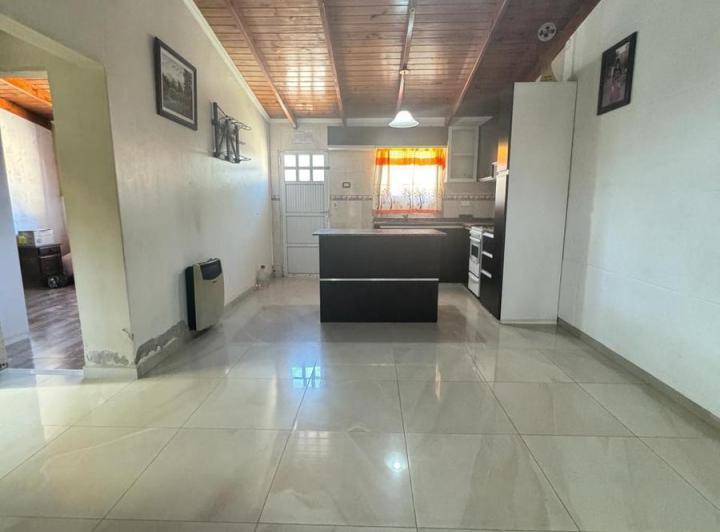 Casa en VENTA : Calfucura 785 Granadero Baigorria 3