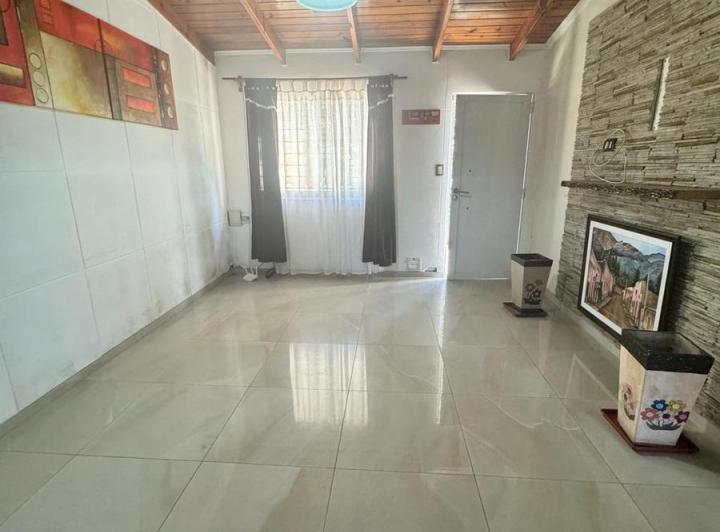 Casa en VENTA : Calfucura 785 Granadero Baigorria 2