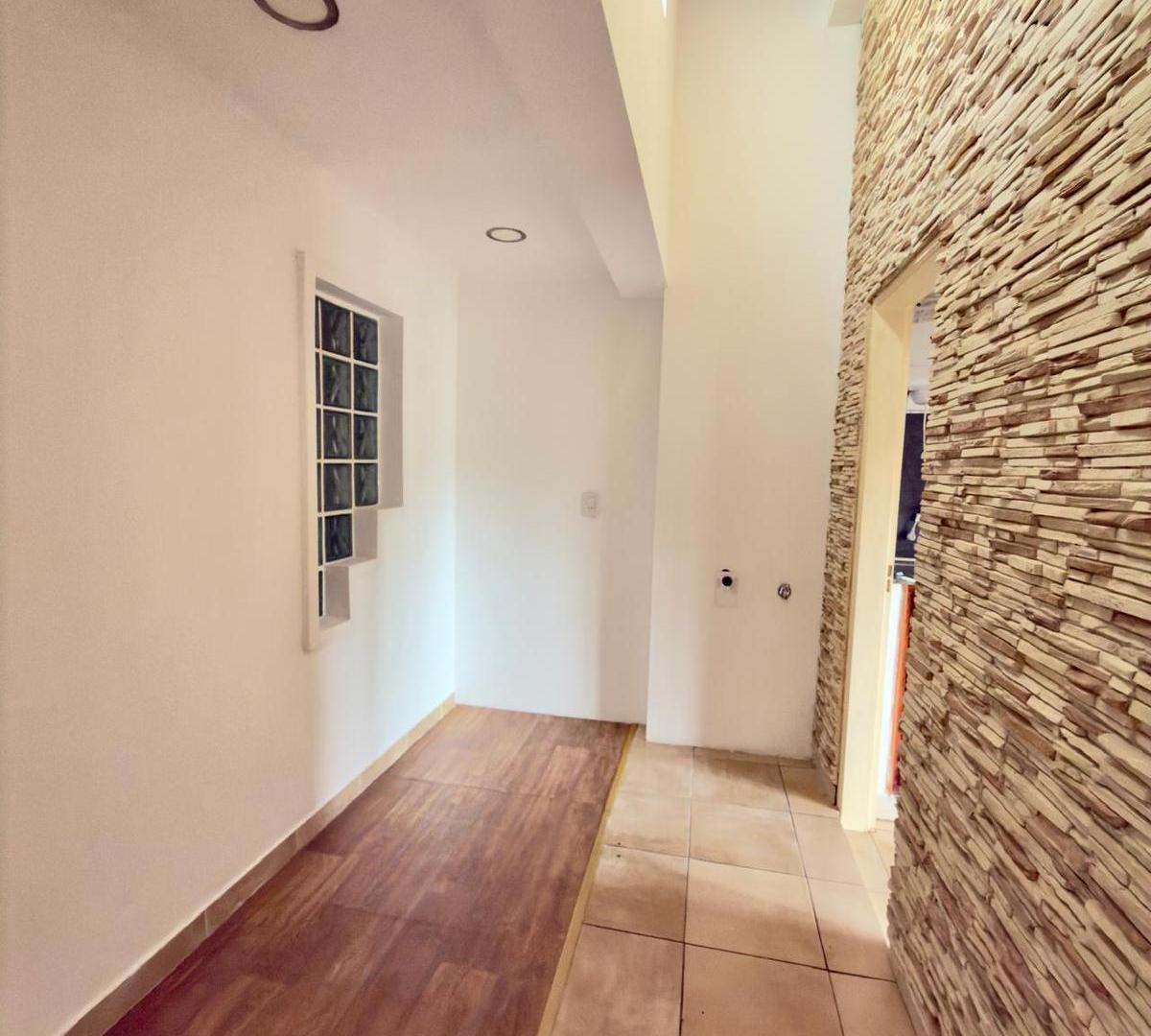 Foto de Departamento en ALQUILER : Moreno 826 San Lorenzo, imagen 3