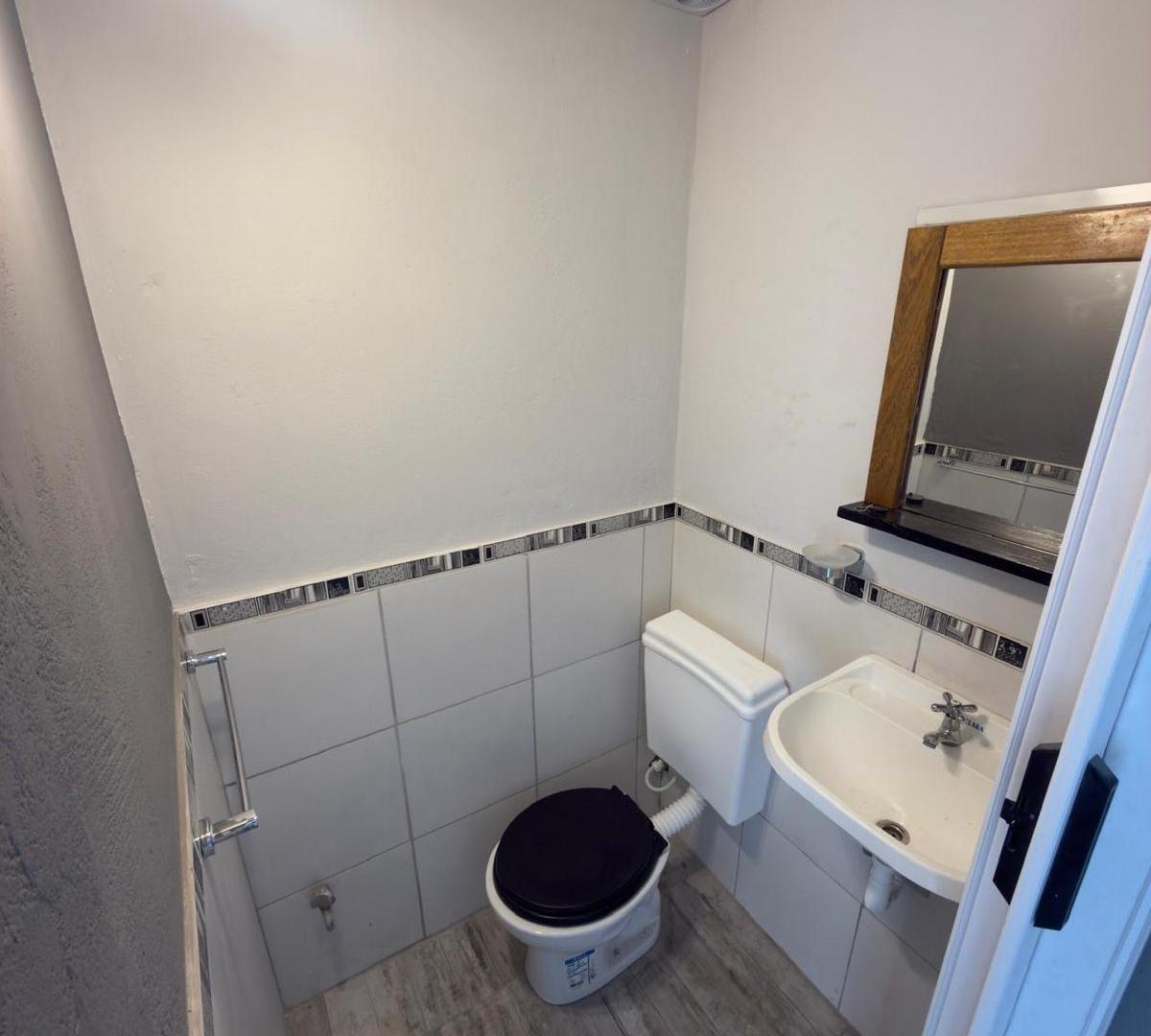 Foto de Local En ALQUILER : Moreno 426 San Lorenzo, imagen 2