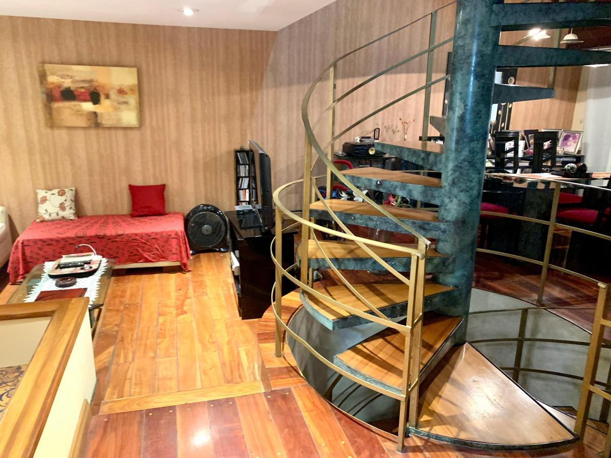 Casa Lote Propio Tipo Chalet con Jardin y Cocheras en Franklin 1100 5