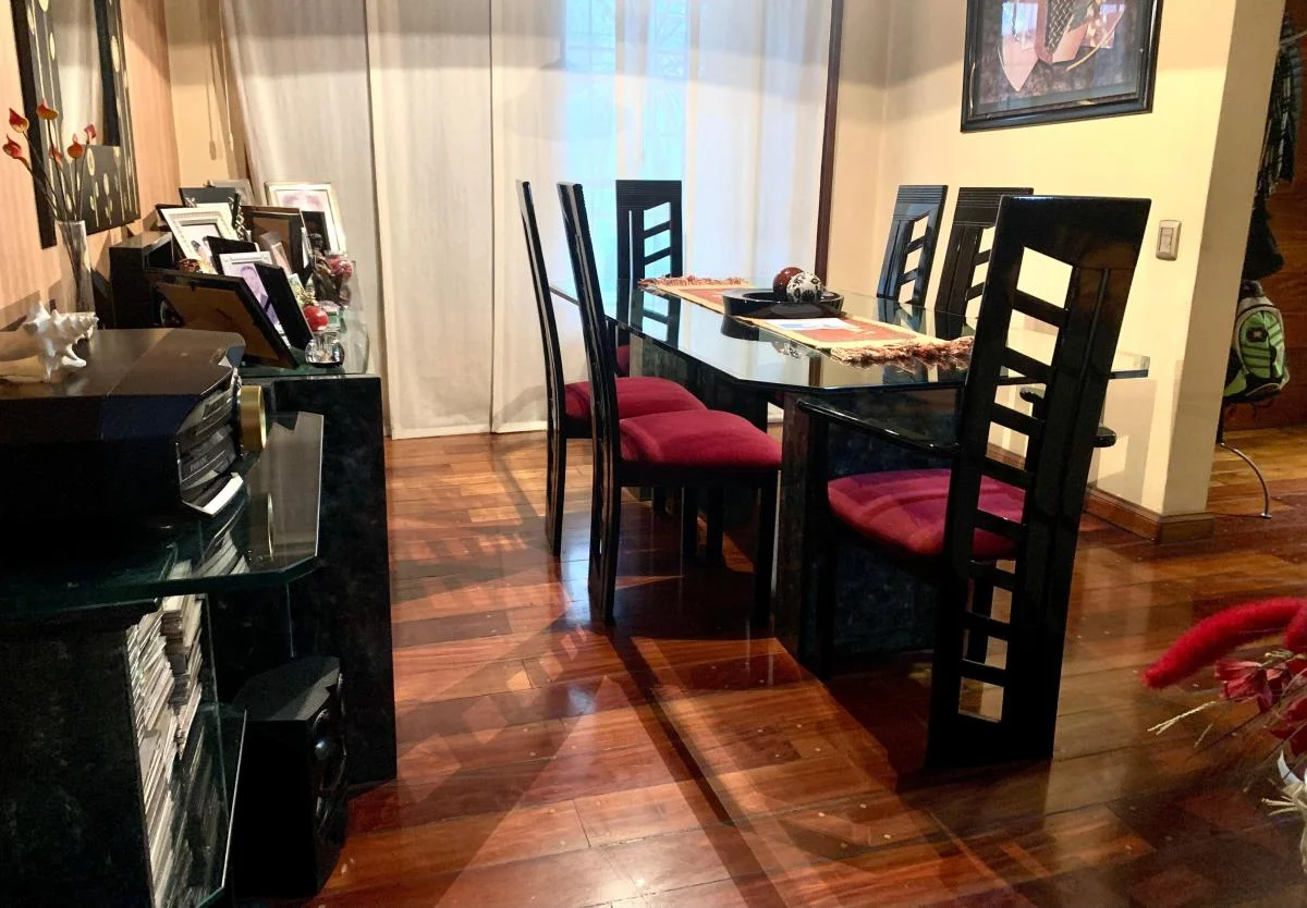 Casa Lote Propio Tipo Chalet con Jardin y Cocheras en Franklin 1100 2