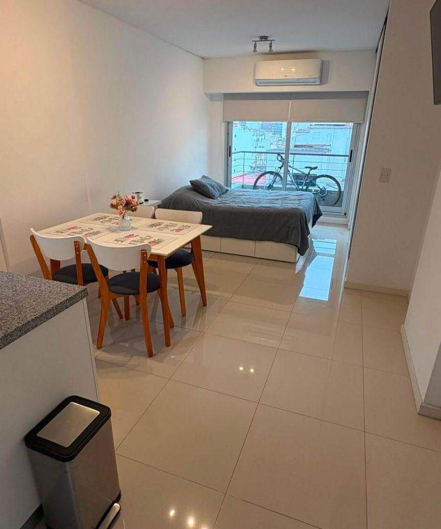 Foto de AMPLIO Y LUMINOSO MONOAMBIENTE EN EDIFICIO CON FULL AMENITIES EN, imagen 2