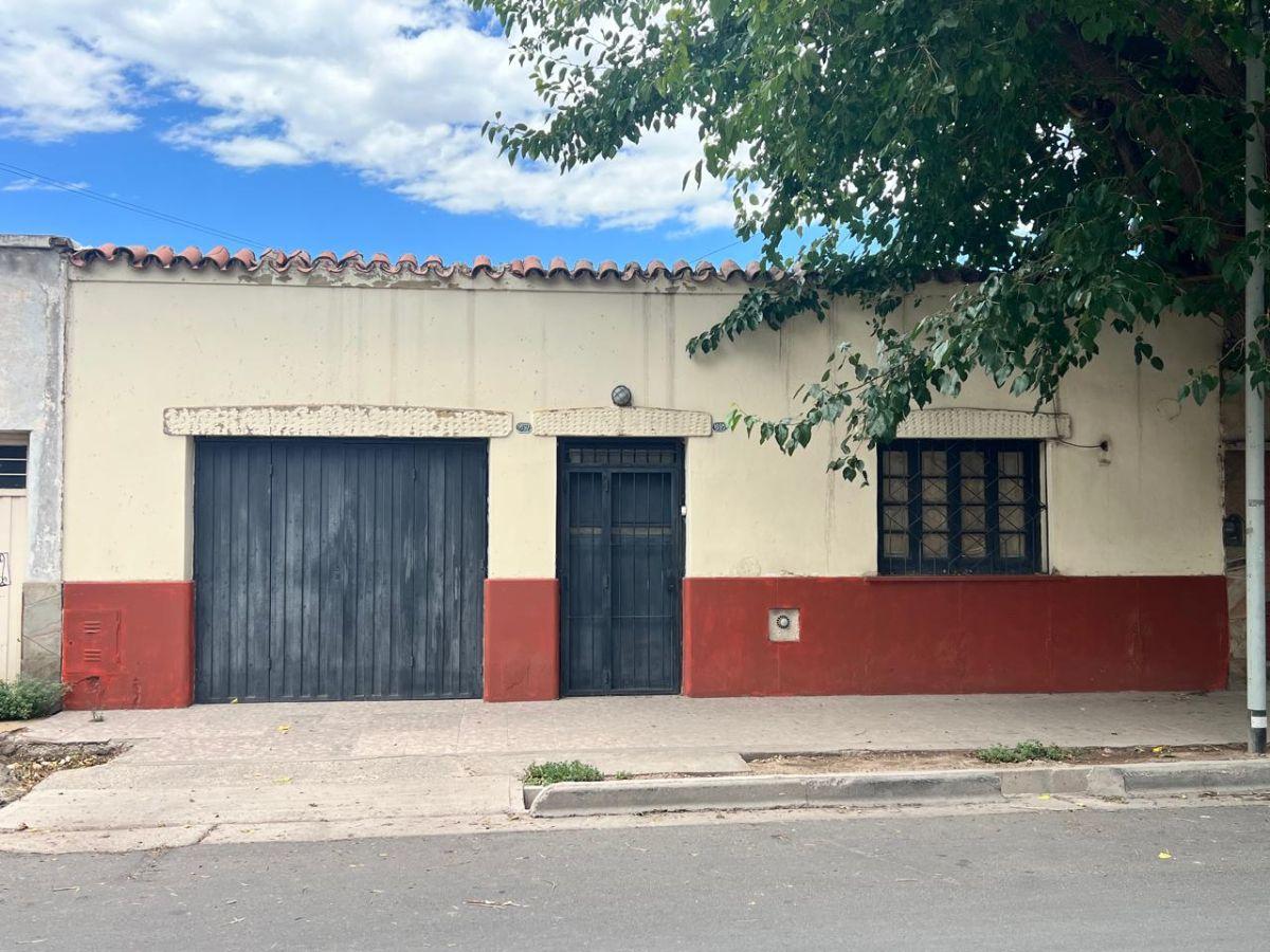 RT PROPIEDADES - VENDE CASA DE ADOBE - GUAYMALLEN SAN JOSE