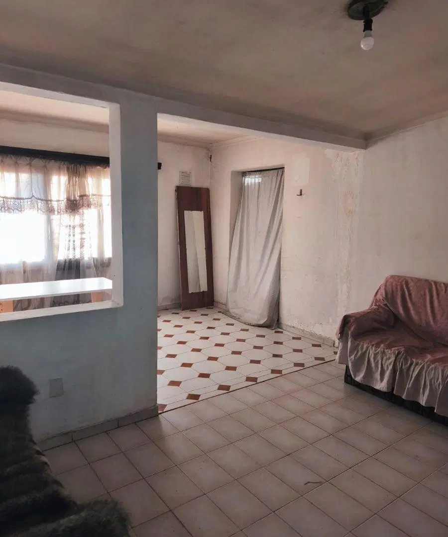 RT PROPIEDADES ALQUILA CASA EN BARRIO CEMENTISTA II 1