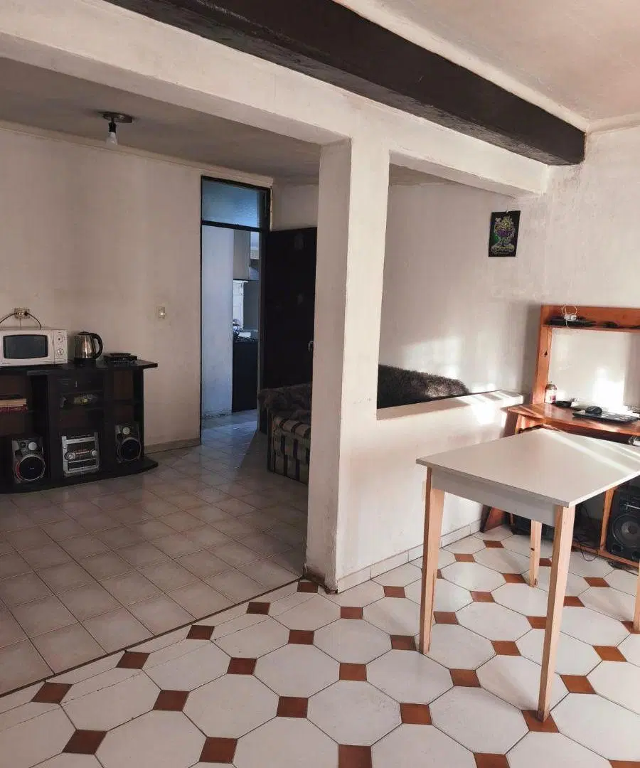 RT PROPIEDADES ALQUILA CASA EN BARRIO CEMENTISTA II 4