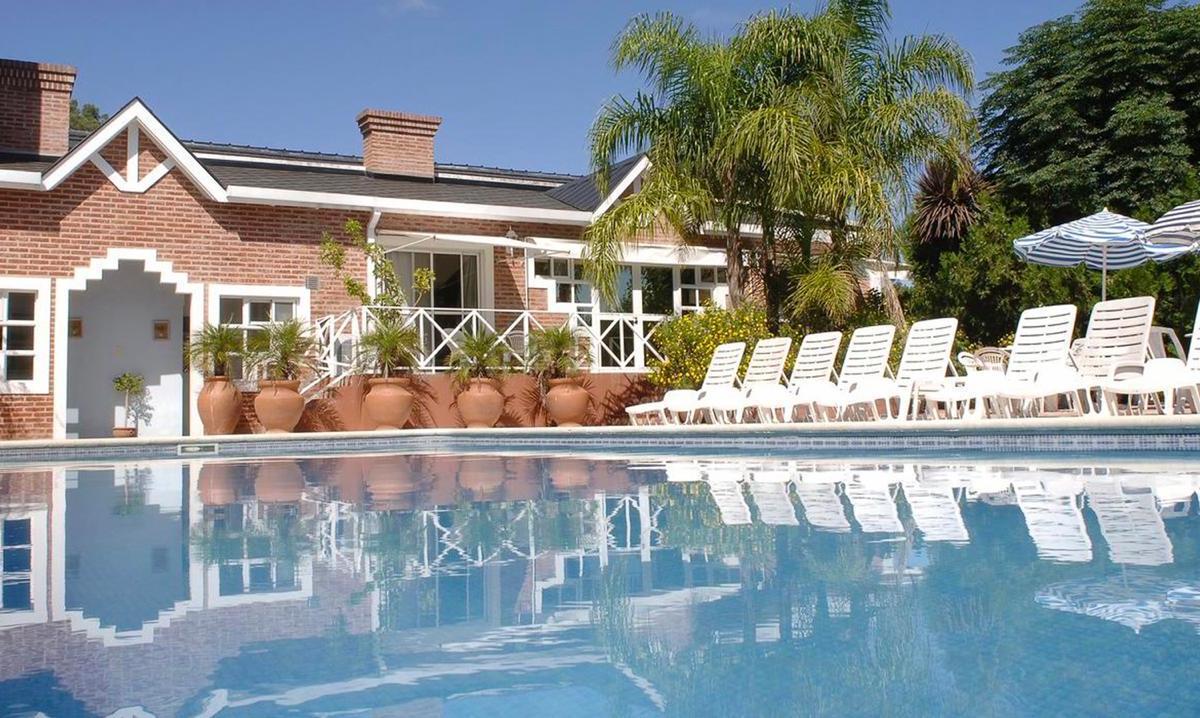 Venta - Excelente Posada en San Miguel del Monte 2