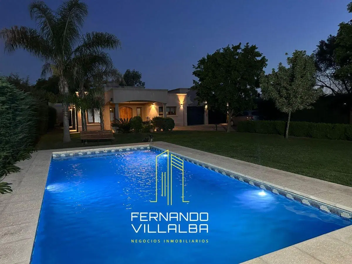 VENTA-Hermosa casa 4