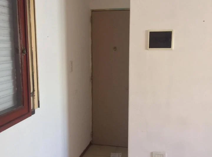 Monoambiente centrico en alquiler (9 y 48) 3