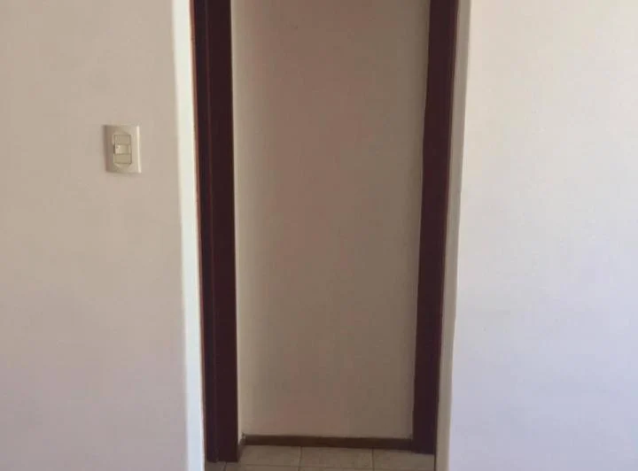 Monoambiente centrico en alquiler (9 y 48) 5