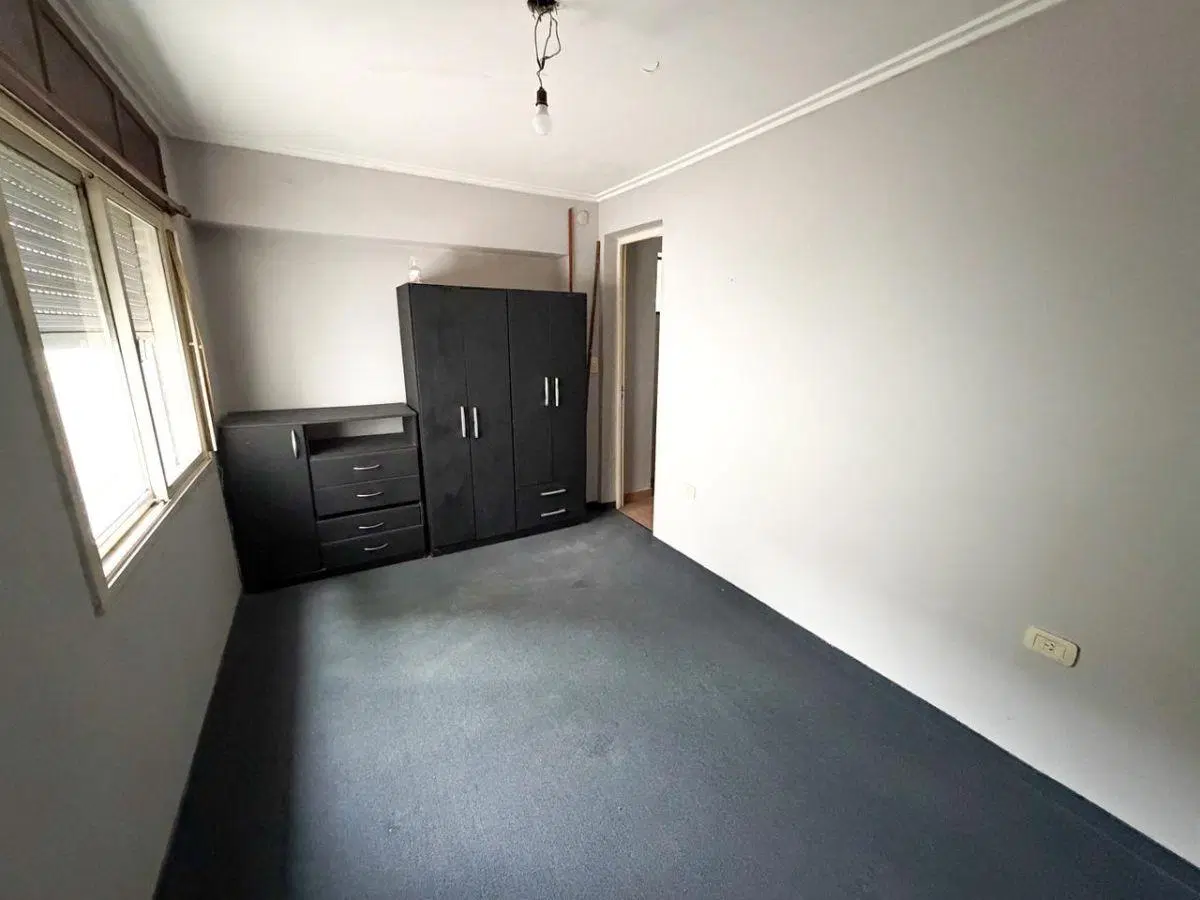PH EN VENTA, DOS DORMITORIOS EN AVENIDA 51 ENTRE 2 Y 3, EXCELENTE ZONA. 1