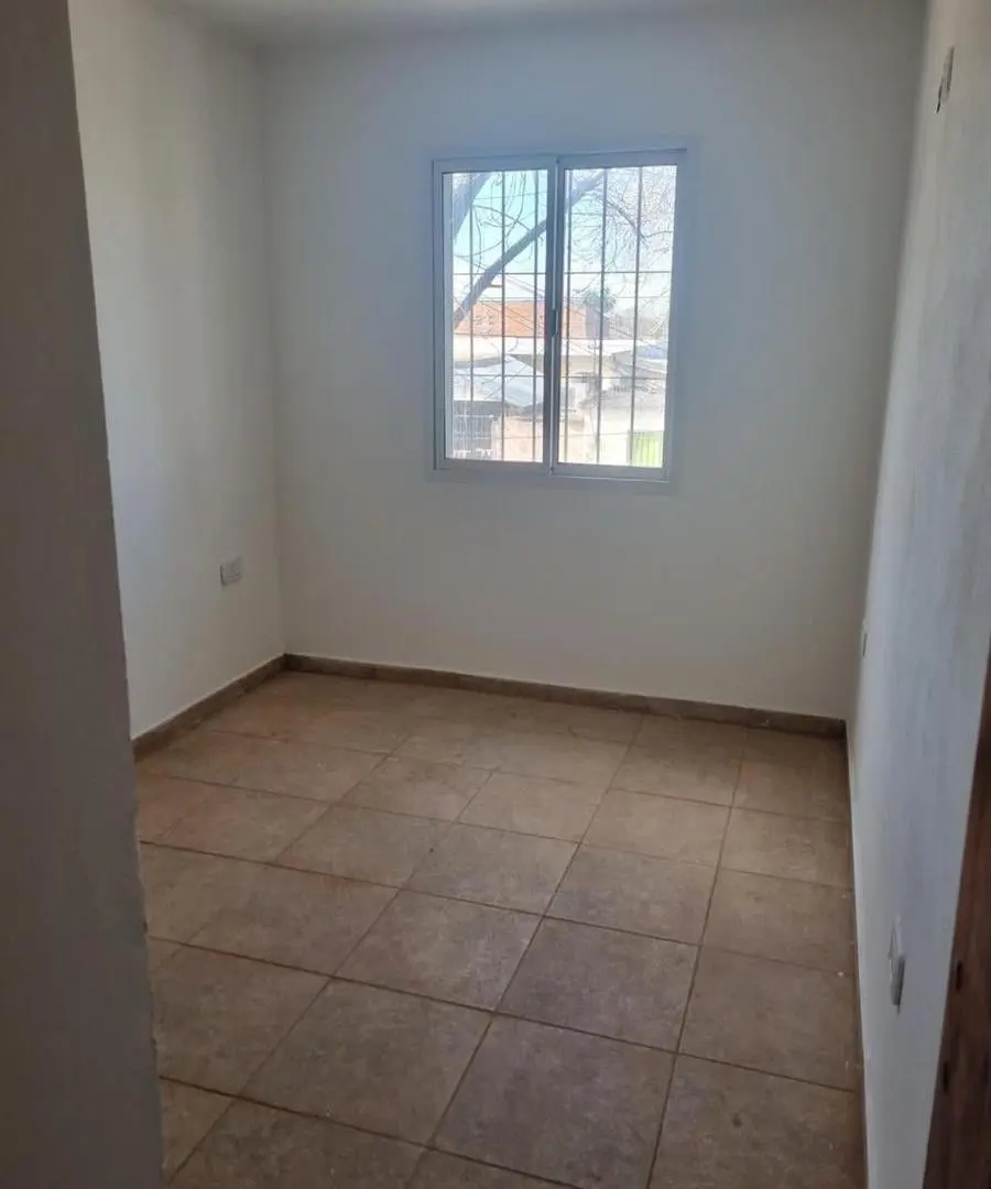 Departamento en Granadero Baigorria 5