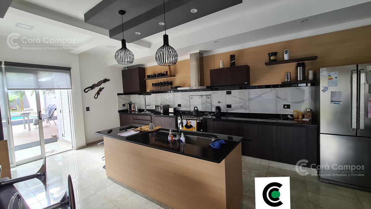 Se Vende Casa Nueva en Obera Misiones! con Quincho, Piscina y Mas. 5