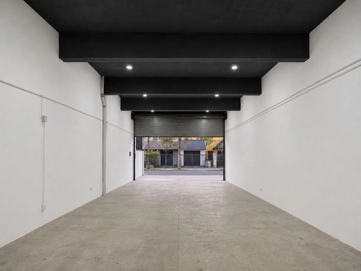 Galpón de 540 m2 en Alquiler en Temperley 5