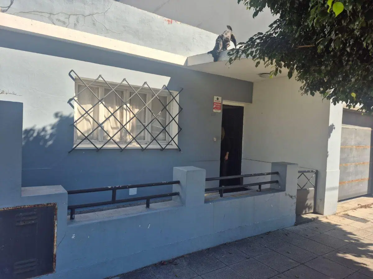 Casa con 2 dormitorios en venta en Avellaneda 5