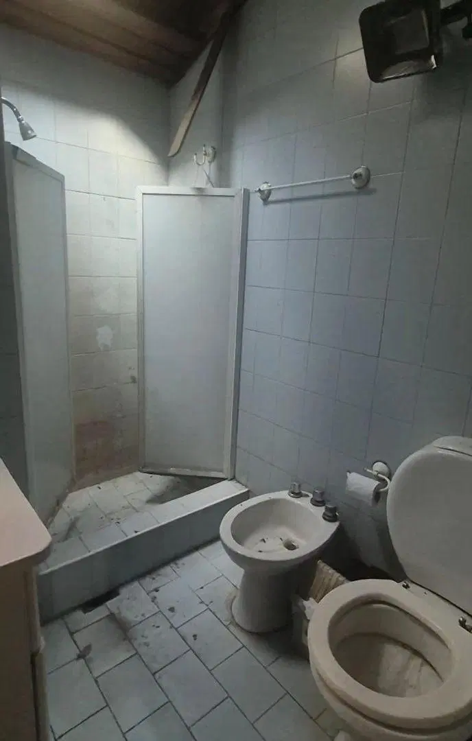 Casa con 2 dormitorios en venta en Llavallol CON PATIO 4