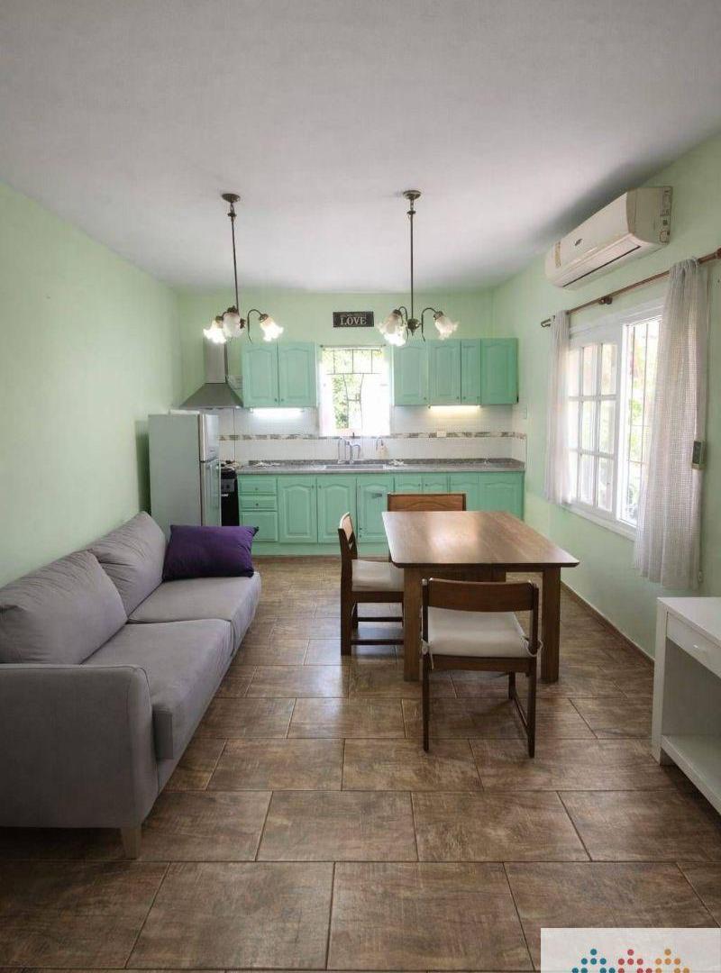 Foto de Chalet en Esquina con Gran Patio y Cochera | Lomas de Zamora, imagen 3