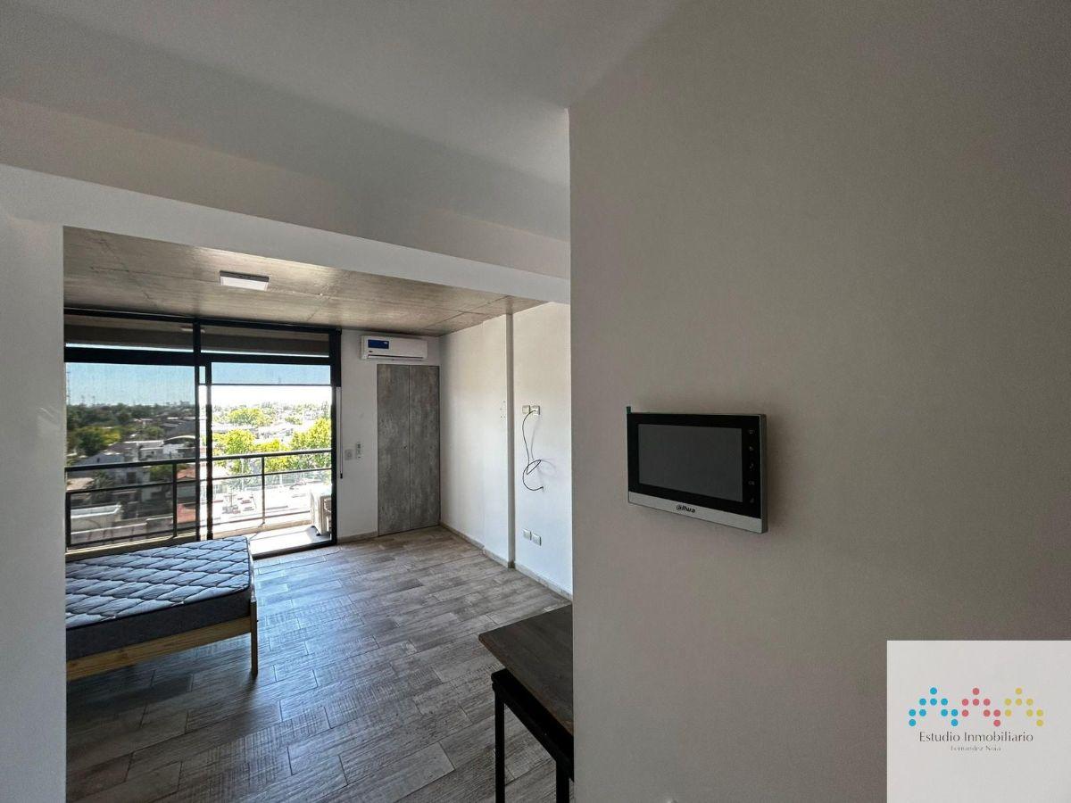 Foto de Departamento en alquiler en Remedios de Escalada, imagen 3