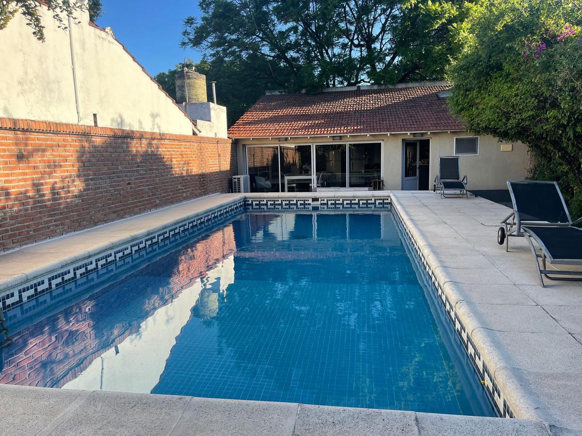 Casa en Venta - Banfield (Larrea 760) 3