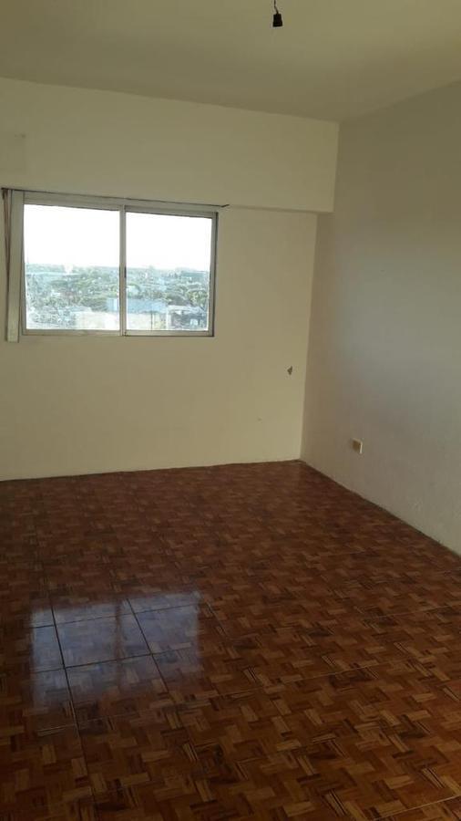 Depto. en Venta - Pompeya (Av Saenz 1165) 4