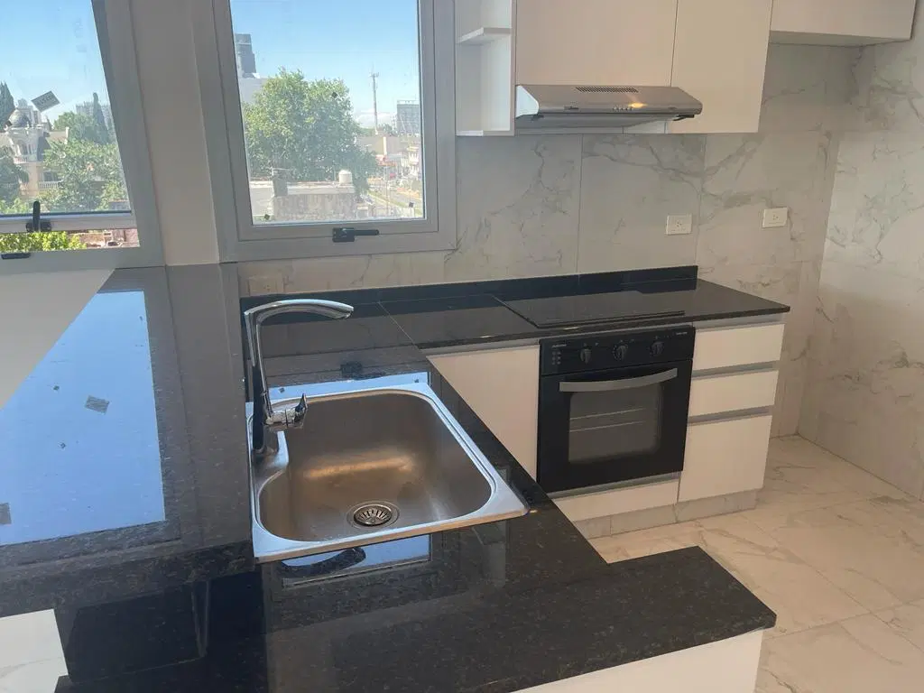 Departamento en Banfield 3