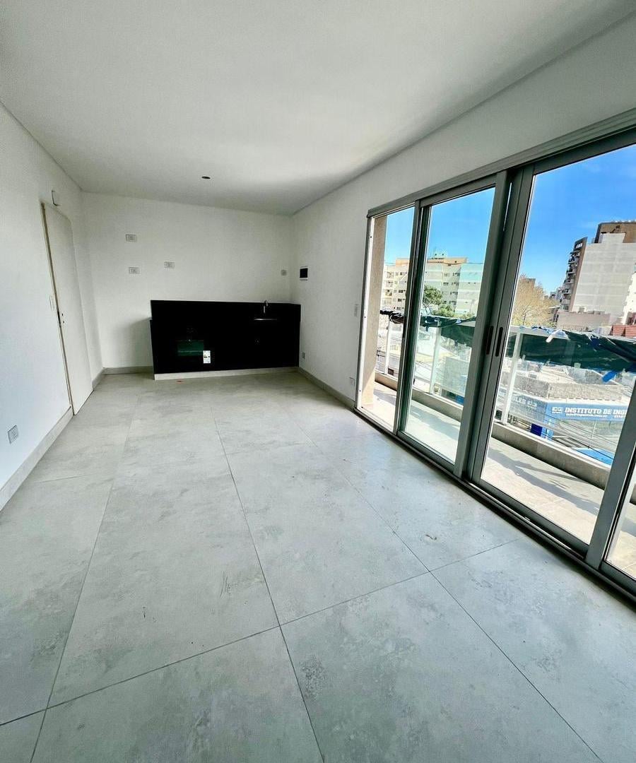 Foto de Departamento - Lanús Este, imagen 1