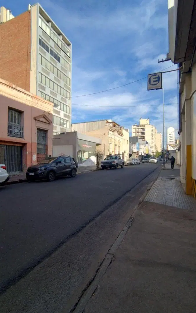 Local comercial en alquiler Barrio Centro 4