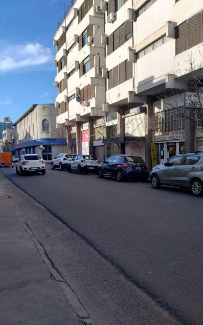 Local comercial en alquiler Barrio Centro 7