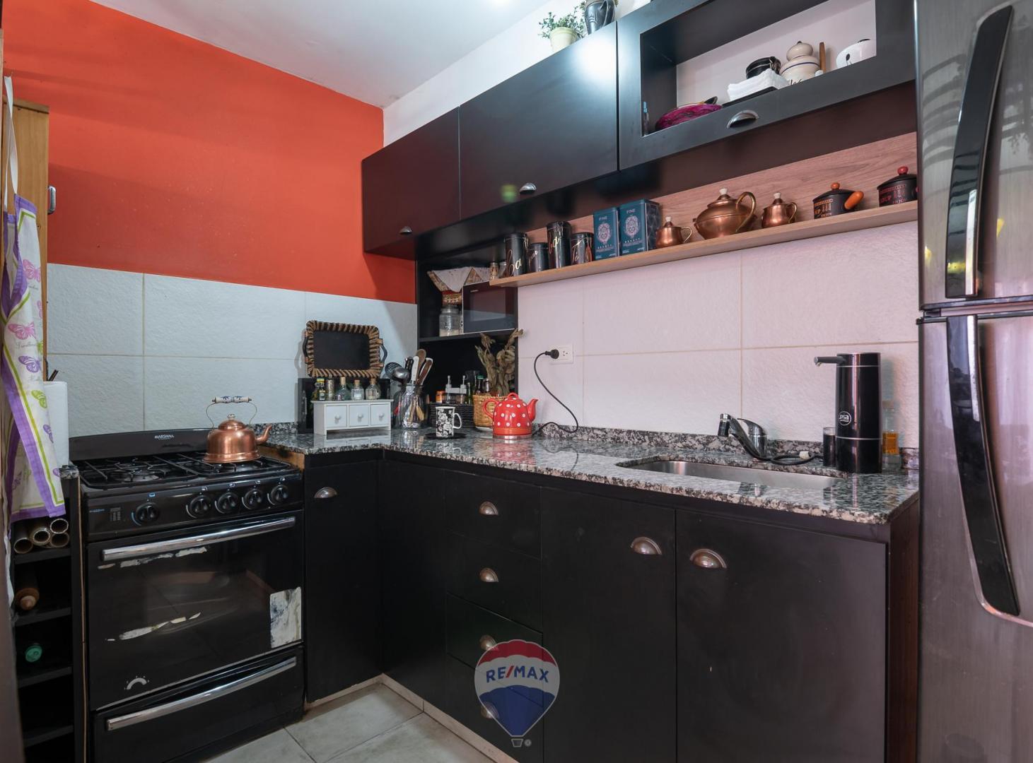 Foto de DUPLEX 3 DORM COCHERA Y PATIO OBRERO ALTO ALBERDI HOUSING, imagen 3