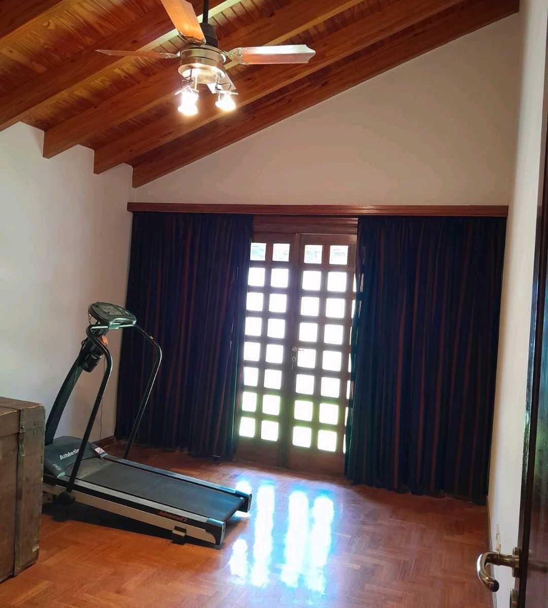 Foto de Casa Chalet en venta con Pileta y Quincho en Rusell, Maipú, imagen 4