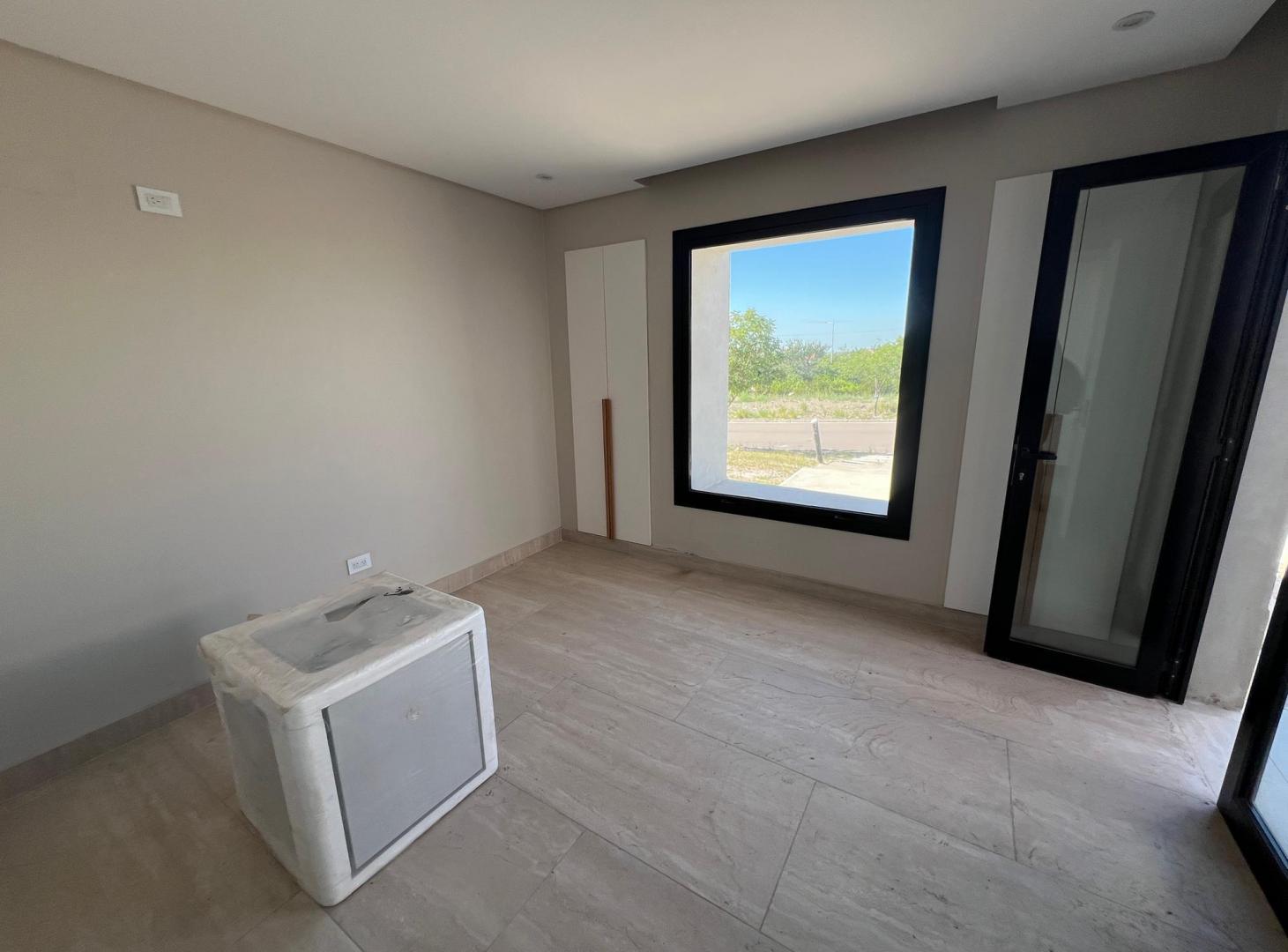 Foto de Casa en Venta 226 m2 en B° Mendoza Norte, Las Heras, imagen 1