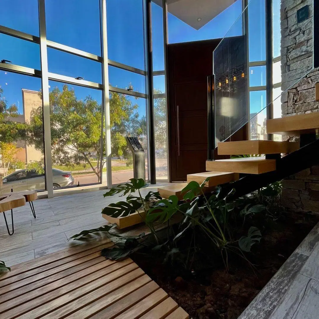 Casa en Alquiler 430 m2 Barrio La Bastilla 8