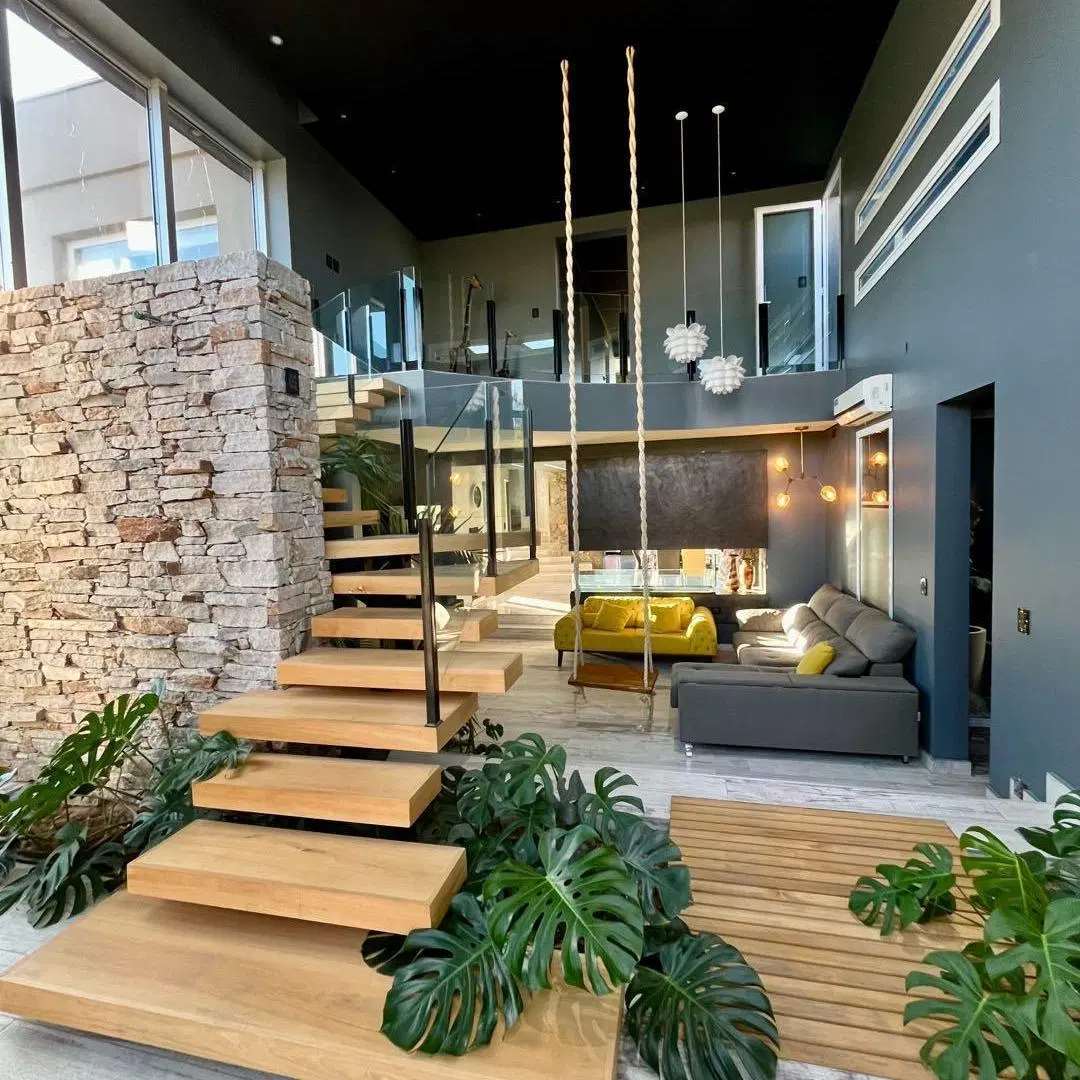 CASA EN VENTA / ALQUILER BARRIO LA BASTILLA 5