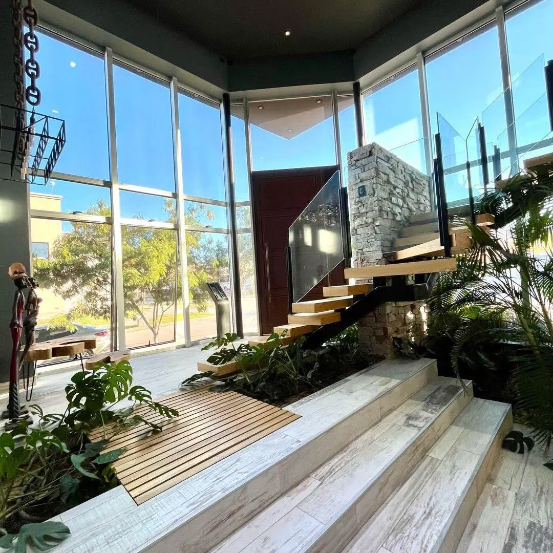 CASA EN VENTA / ALQUILER BARRIO LA BASTILLA 4