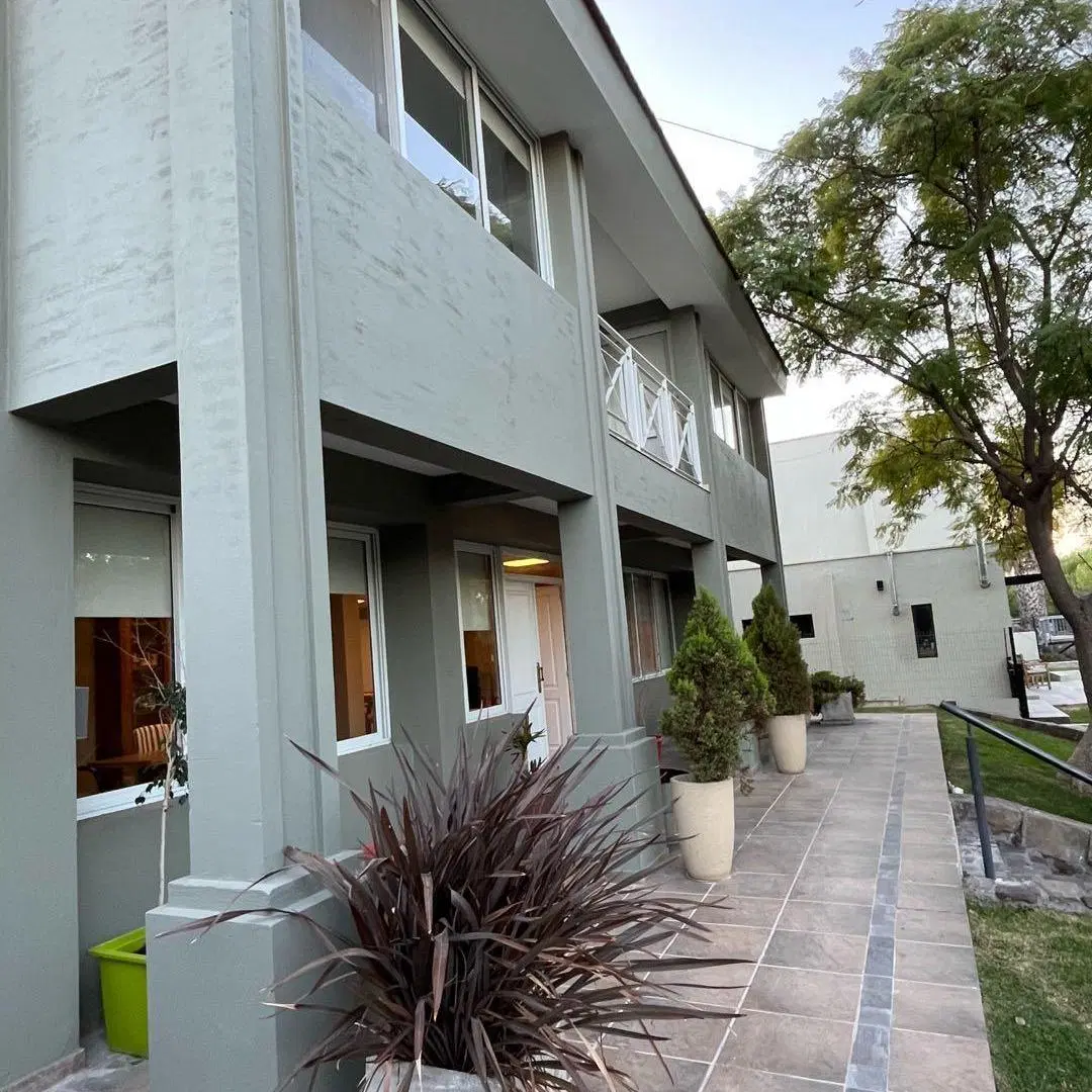 Casa en venta 4 Habitaciones Barrio Dalvian Mendoza 5
