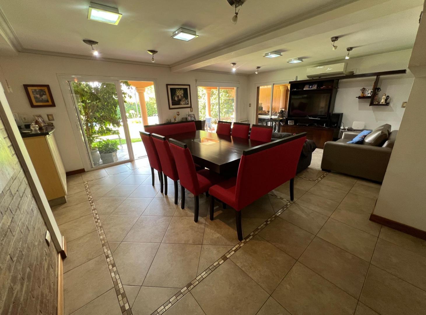 Foto de Casa en Venta 310 m2 en Palmares, 2da etapa, imagen 4