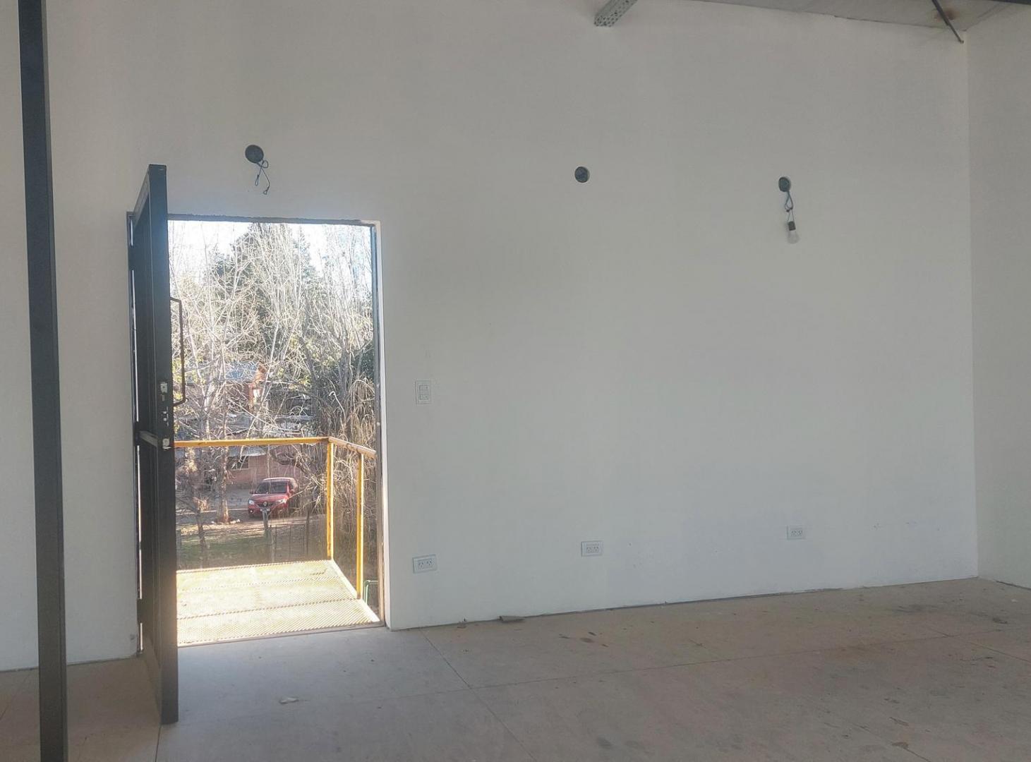 Foto de Oficina en Alquiler 70 m2 en Chacras de Coria, Luján, imagen 3