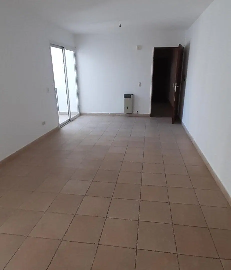 Departamento en Alquiler 2 Habitaciones, Sexta Sección, Ciudad. 1