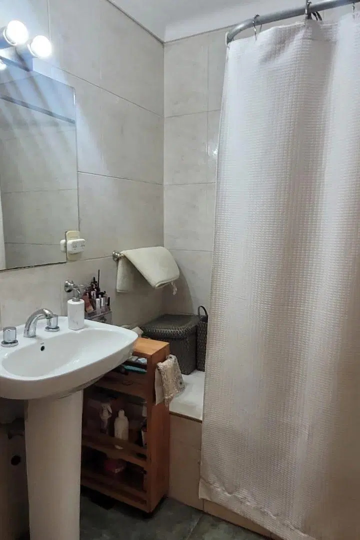 Departamento en Alquiler dos habitaciones y cochera, Sexta Sección 1