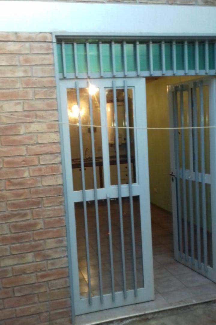 Foto de Alquiler de departamento tipo duplex 1 dormitorio Godoy Cruz, imagen 5