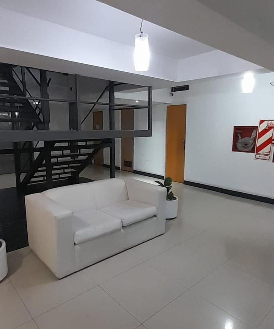 Foto de Alquiler Monoambiente Con Cohera Calle Córdoba Ciudad Mendoza, imagen 3